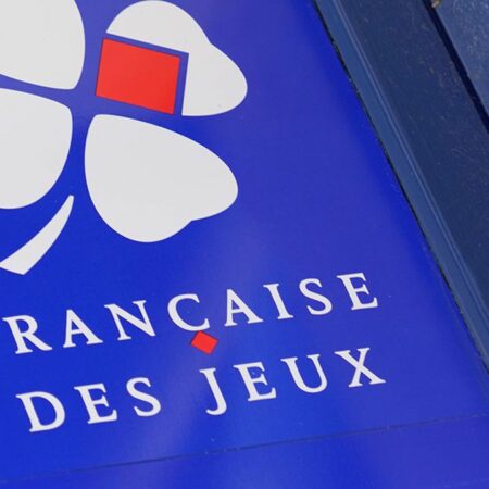 La FDJ fait une énorme donation aux Ukrainiens en France